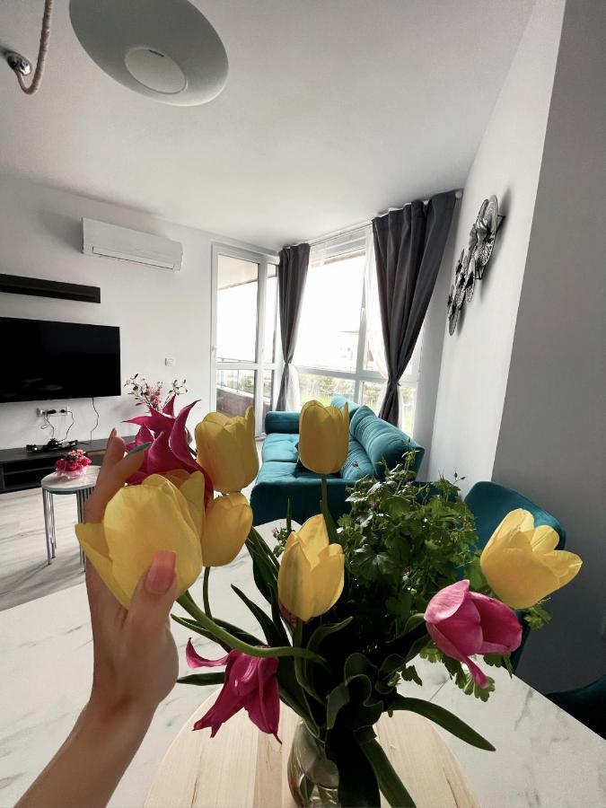 Brand New First Line Sea View 2 Bedroom Apartment Burgas Luaran gambar