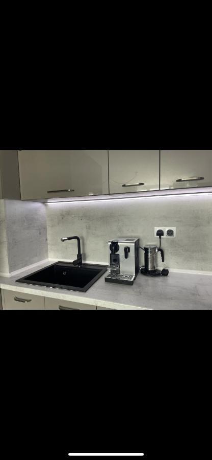 Brand New First Line Sea View 2 Bedroom Apartment Burgas Luaran gambar